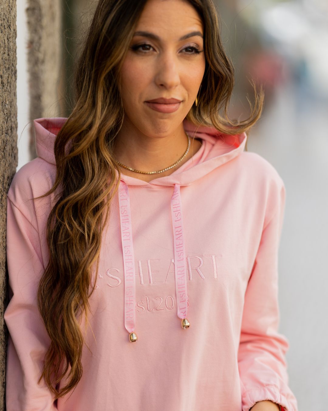 t-sHEART SWEATER