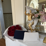 FLOWER CLUTCH