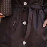 BE POWERFUL TRENCH COAT CASTANHO - IMPERMEÁVEL