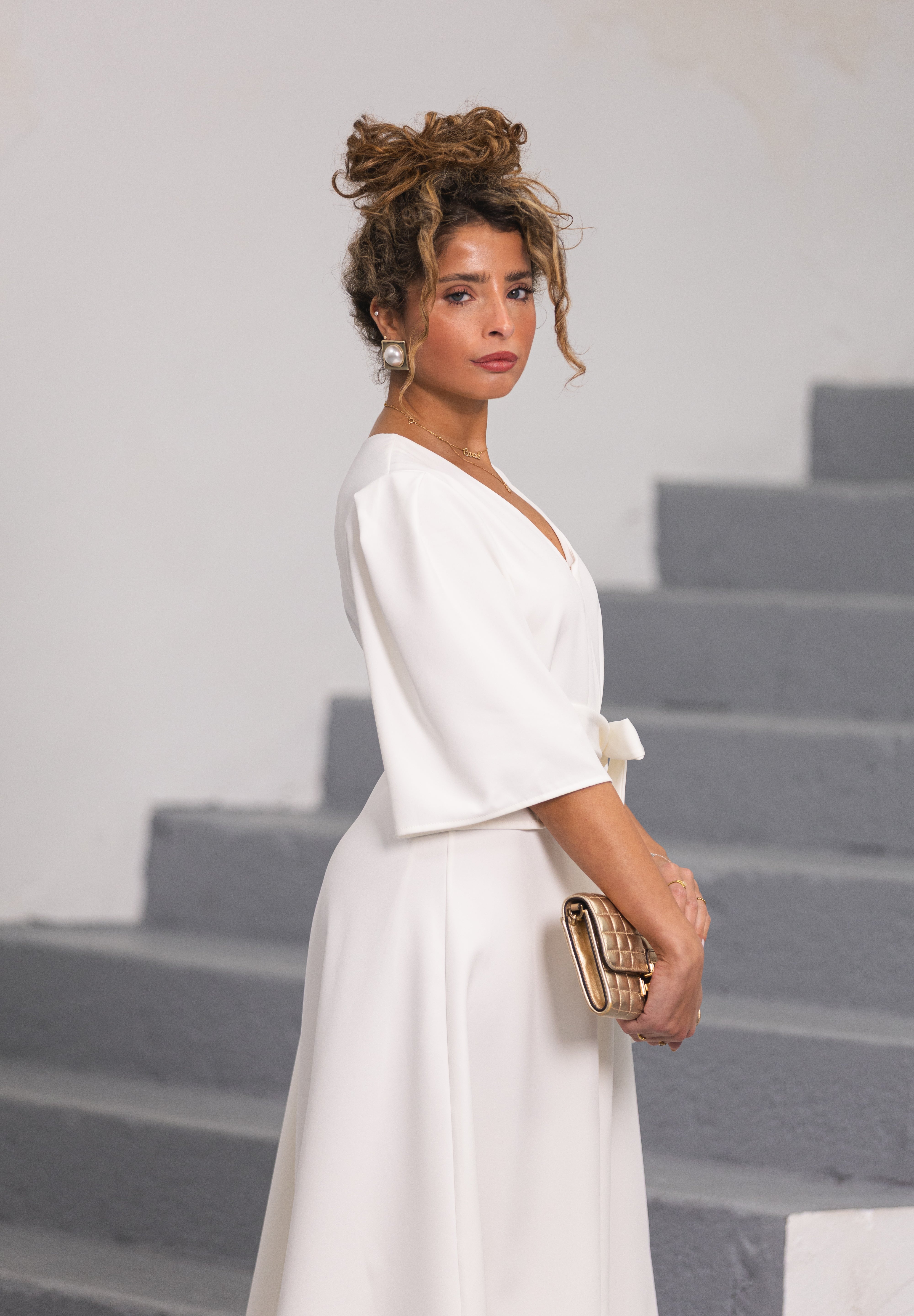 vestidomidicerimoniabranco